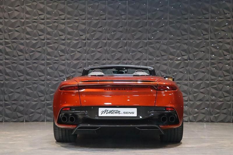 Gebraucht Aston Martin DBS 725 PS (533 kW) 2020 Orange Cabrio
