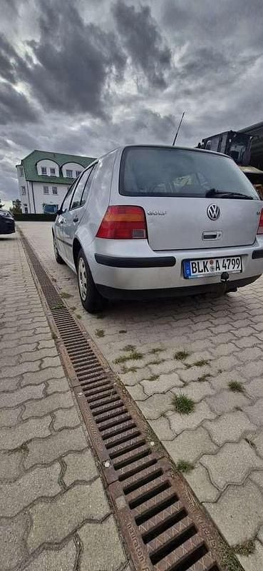 Gebraucht 2003 VW Golf IV Limousine | 850 € (Superpreis) - Bild 1/4
