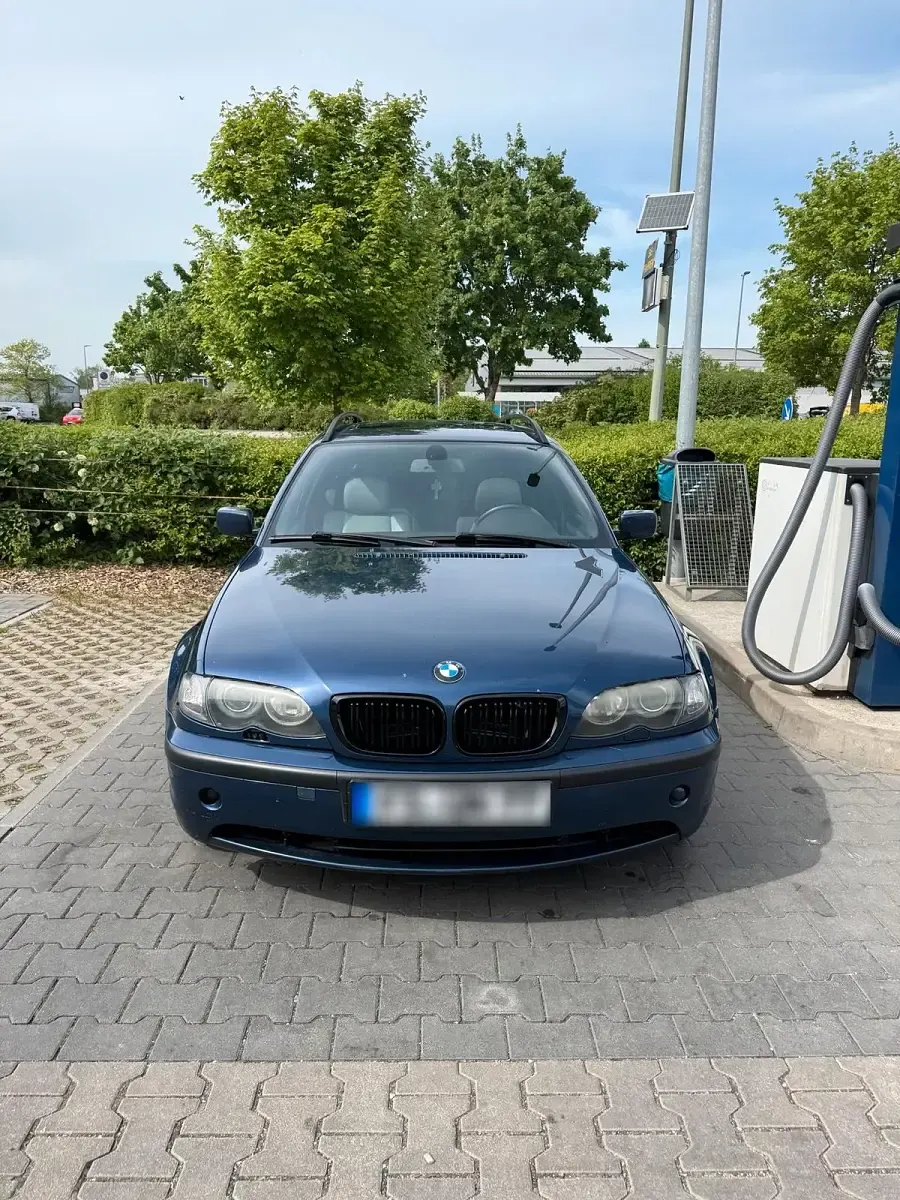Używany BMW 320 150 KM (110 kW) 2004 Niebieski Kombi