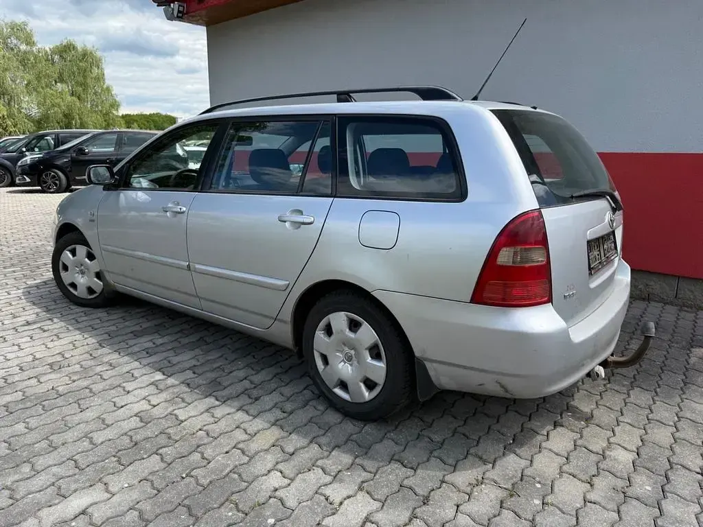 Gebraucht Toyota Corolla Sol 110 PS (80 kW) 2003 Silber Kombi