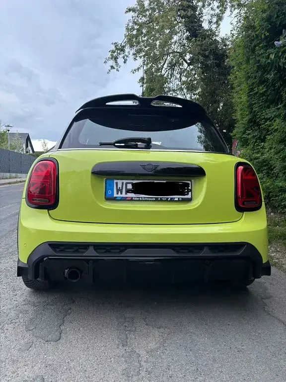 Gebraucht Mini John Cooper Works 136 PS (100 kW) 2022 Gelb Kleinwagen