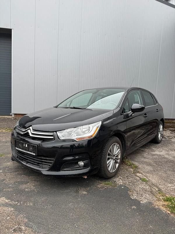 Gebraucht Citroën C4 120 PS (88 kW) 2012 Schwarz Limousine
