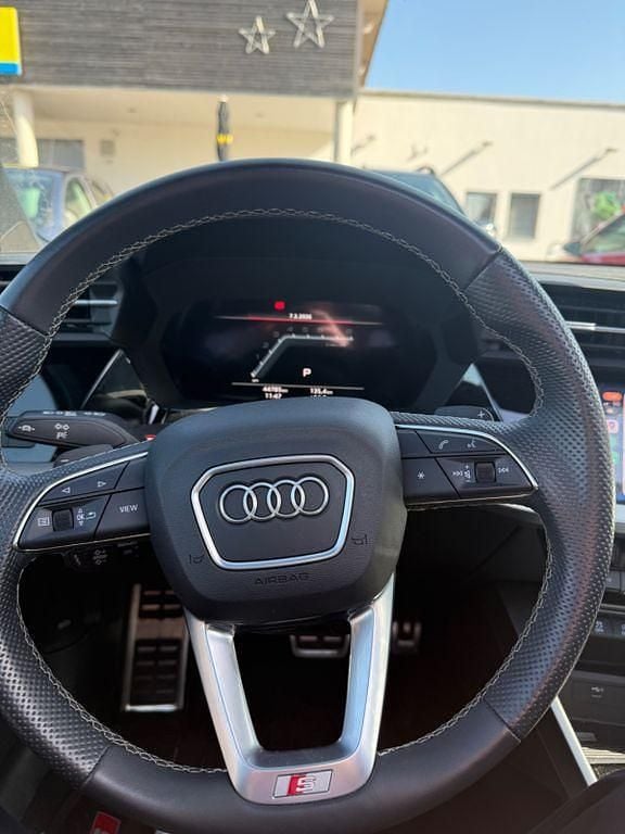 Gebraucht Audi S3 Ambiente 310 PS (228 kW) 2022 Grau Limousine