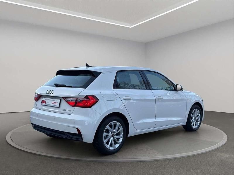 Gebraucht Audi A1 Advanced 110 PS (80 kW) 2023 Cortinaweiß SUV