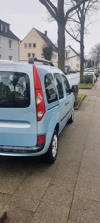 Gebraucht Renault Kangoo Luxe 95 PS (69 kW) 2010 Blau Van / Kleinbus