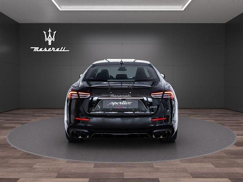 Gebraucht Maserati Ghibli 581 PS (427 kW) 2023 Nero ribelle Limousine
