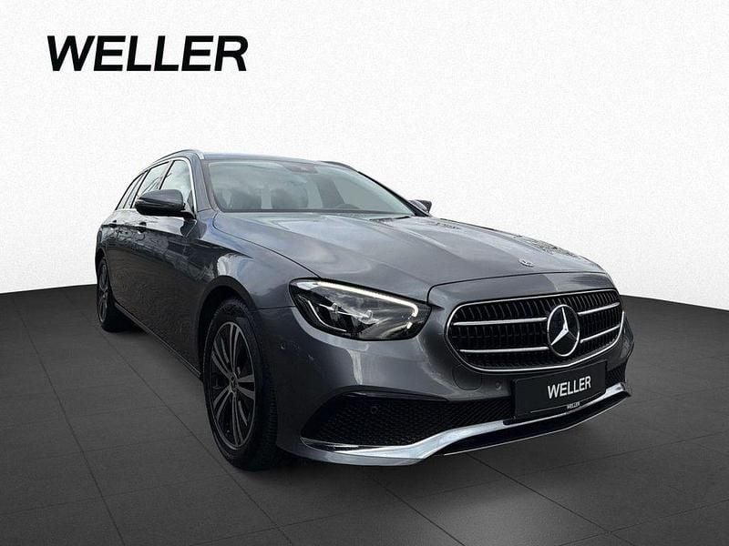 Second-hand Mercedes E220 Avantgarde 200 CP (147 kW) 2023 Gri Berlinǎ