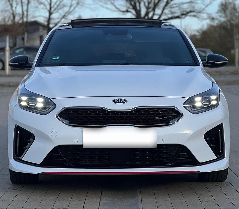 Gebraucht Kia ProCeed GT 204 PS (150 kW) 2019 Weiß Kombi