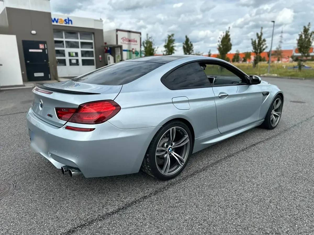 Gebraucht BMW M6 560 PS (411 kW) 2012 Silber Coupé