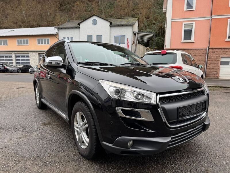 Schwarz Gebraucht 2015 Peugeot 4008 Allure SUV | 7.500 € (Fairer Preis) - Bild 1/4