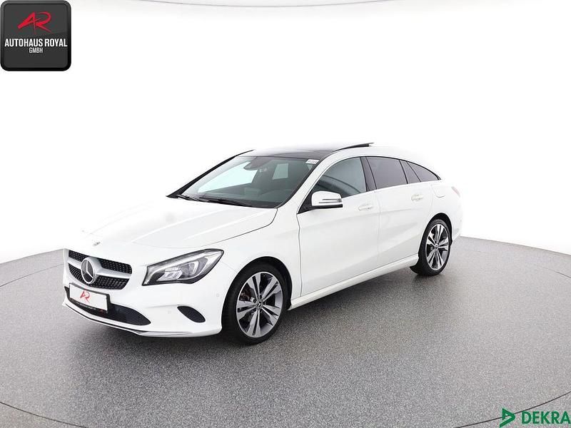 Polarweiss Gebraucht 2019 Mercedes CLA220 Shooting Brake Urban Kombi | 21.680 € (Guter Preis) - Bild 1/4