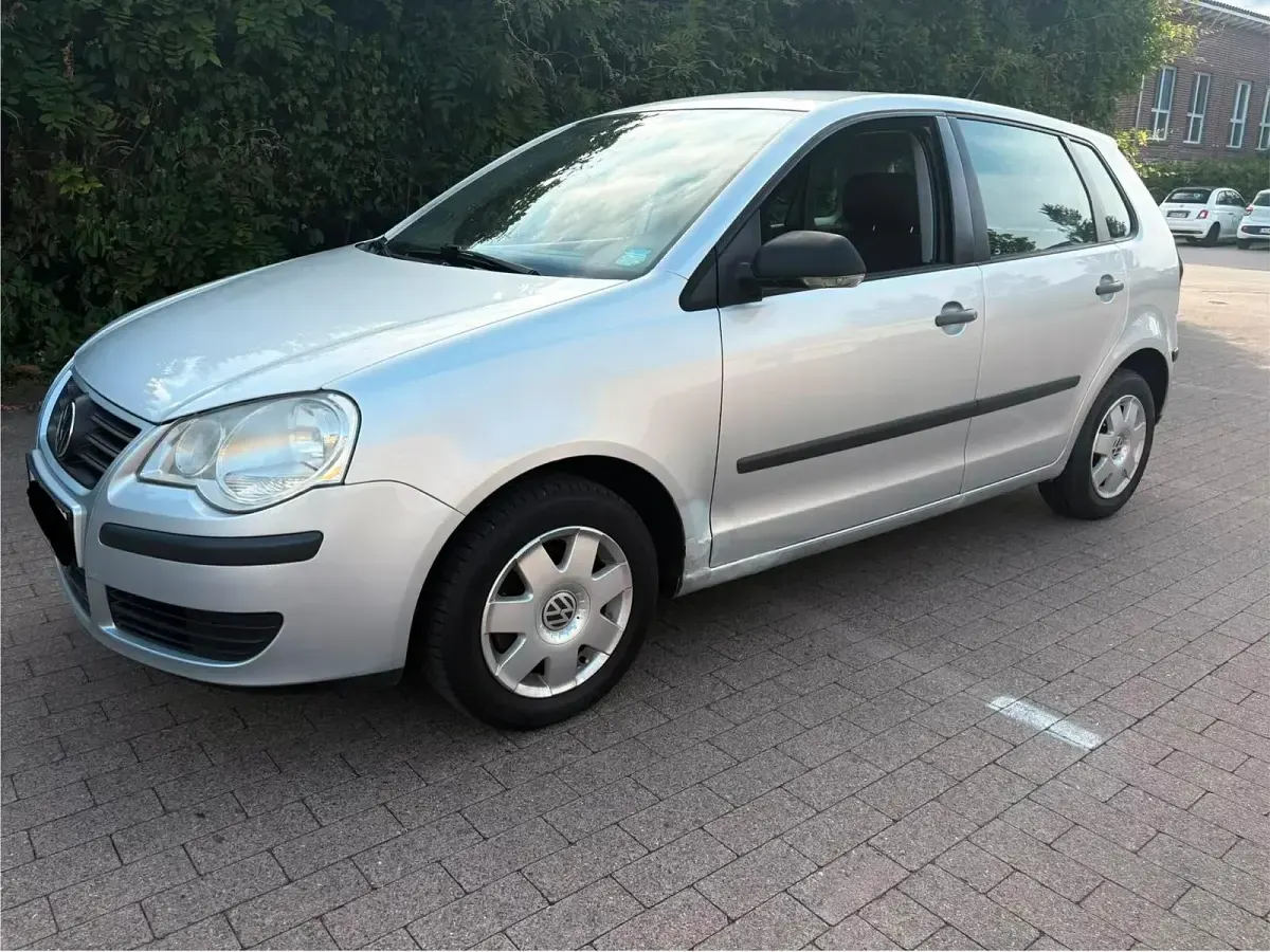 Gebraucht VW Polo Trendline 54 PS (39 kW) 2005 Grau Kleinwagen