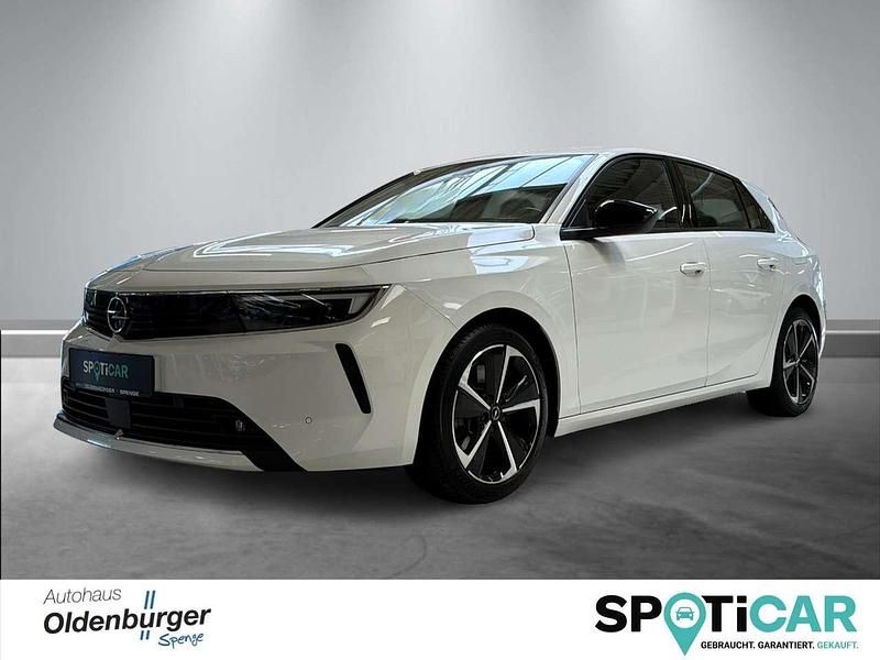 Jadeweiß Gebraucht 2022 Opel Astra Edition Limousine | 21.985 € (Guter Preis) - Bild 1/4