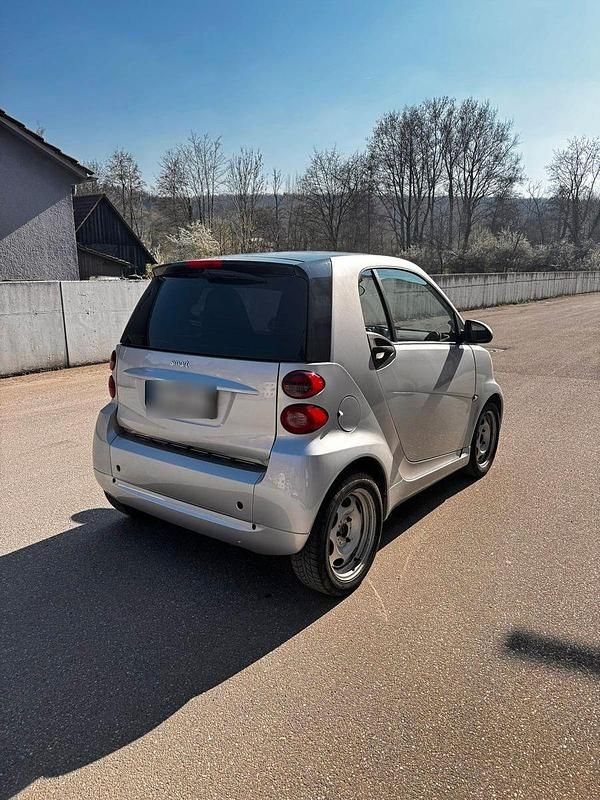 Gebraucht Smart ForTwo Coupé 71 PS (52 kW) 2011 Grau Coupé