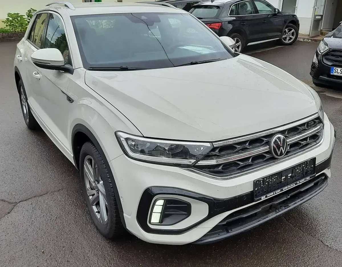 Gebraucht VW T-Roc R-line 110 PS (80 kW) 2024 Ascotgrau SUV