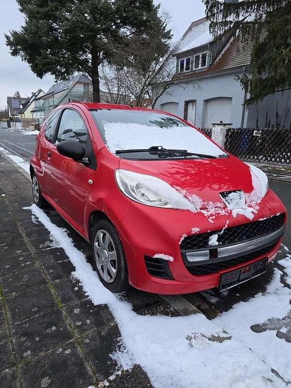 Gebraucht Peugeot 107 Filou 68 PS (50 kW) 2008 Rot Kleinwagen