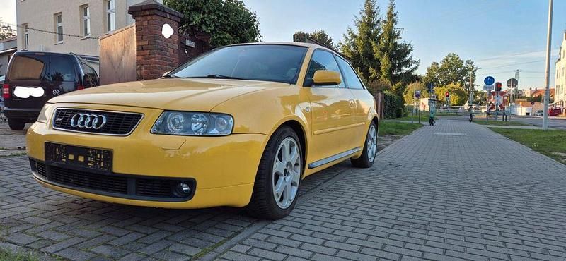 Gelb Gebraucht 2001 Audi S3 Sport Limousine | 9.500 € (Fairer Preis) - Bild 1/4