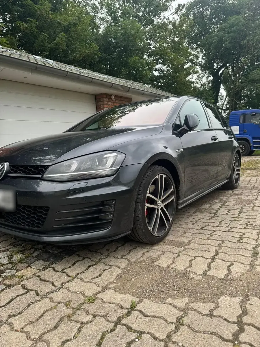 Gebraucht VW Golf VII GTD 184 PS (135 kW) 2016 Schwarz Kleinwagen