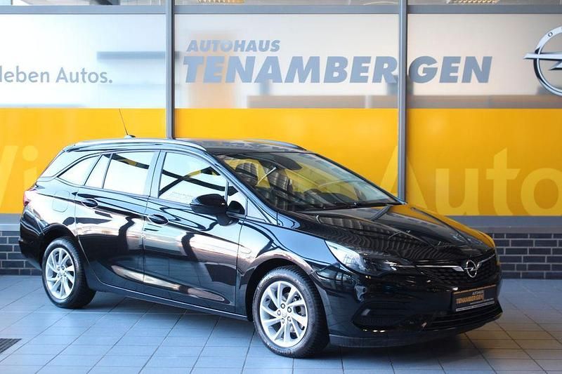 Schwarz Gebraucht 2021 Opel Astra Edition Kombi | 20.400 € (Etwas zu teuer) - Bild 1/4