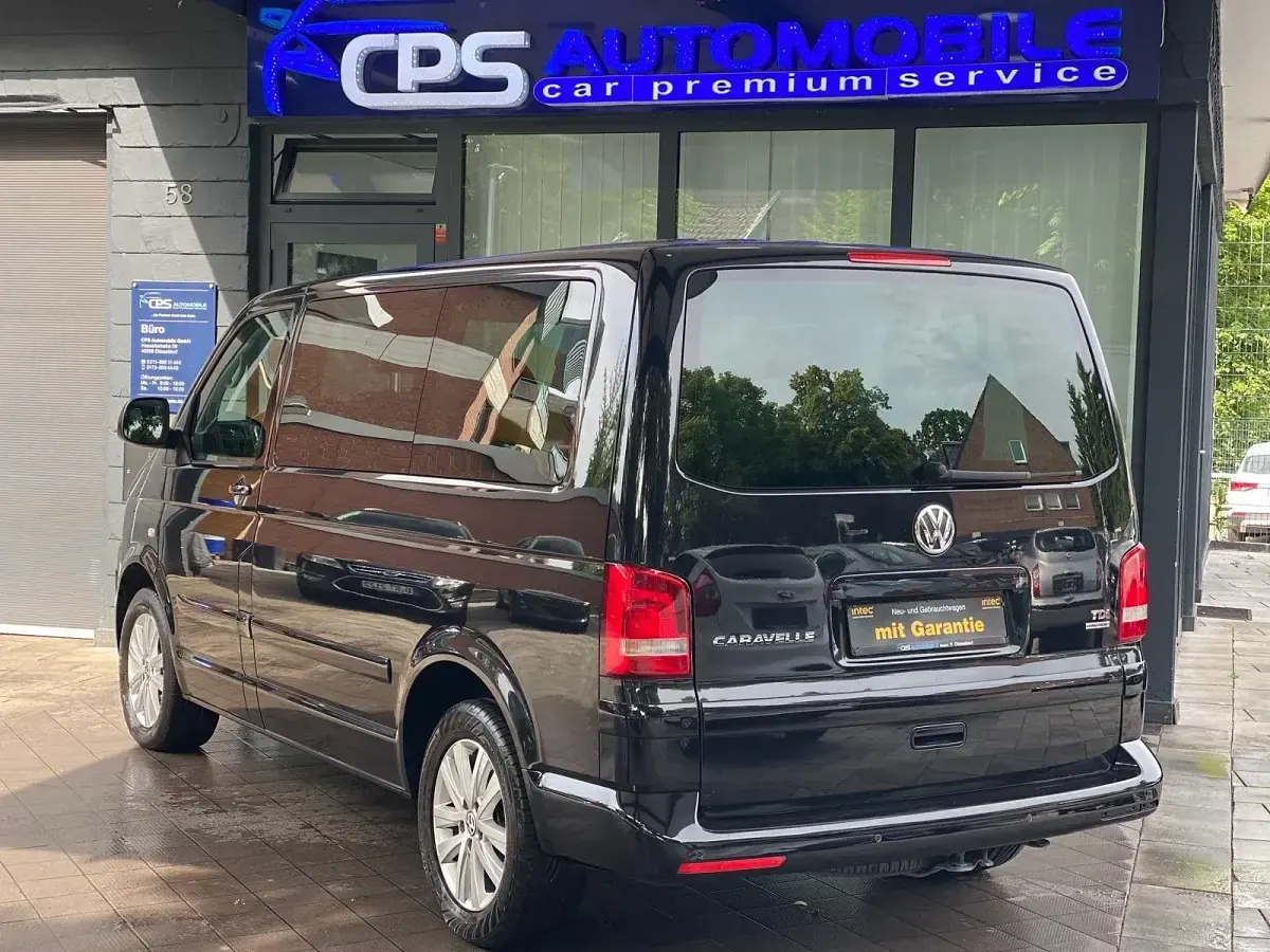 Gebraucht VW Caravelle 179 PS (131 kW) 2015 Schwarz Van