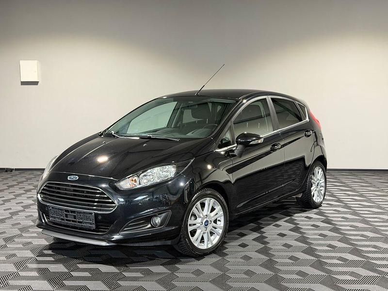 Gebraucht Ford Fiesta SYNC Edition 101 PS (74 kW) 2015 Schwarz Limousine