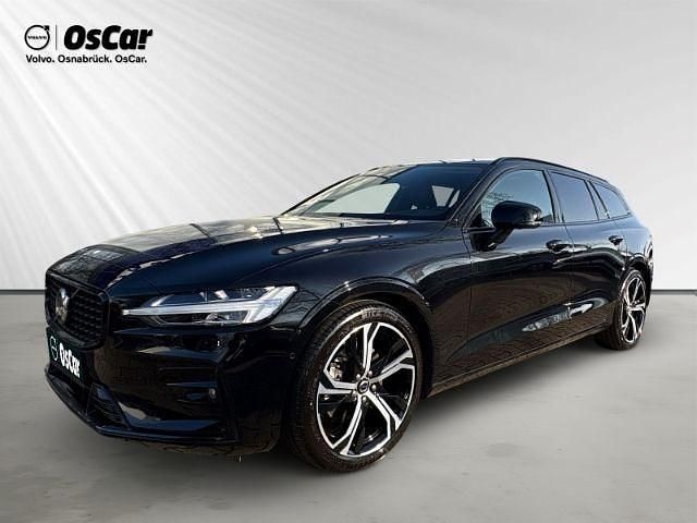 Gebraucht Volvo V60 145 PS (106 kW) 2025 Kombi