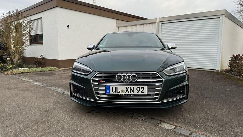Gebraucht Audi S5 Ambiente 354 PS (260 kW) 2017 Grün Coupé
