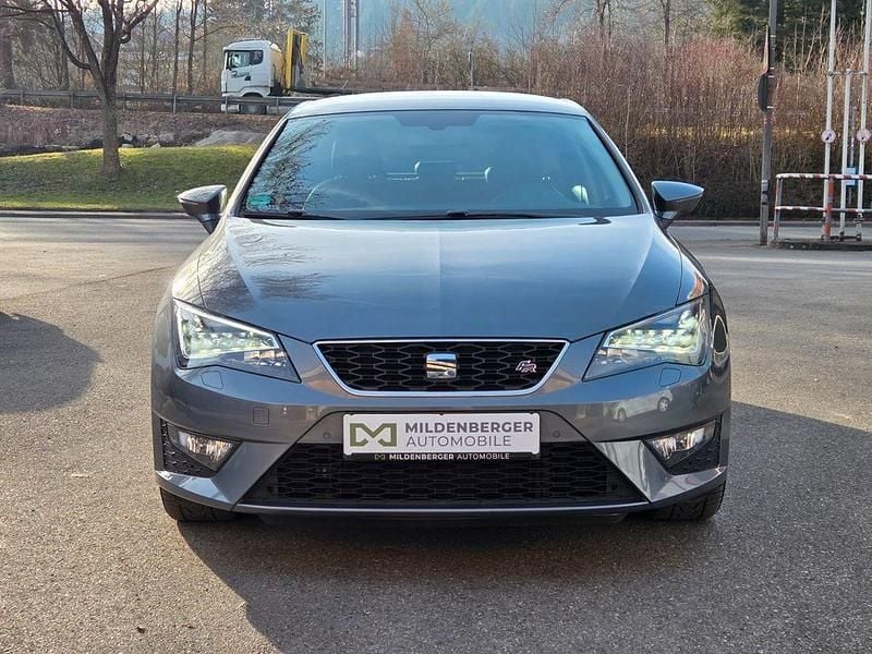 Grau Gebraucht 2014 Seat Leon FR Limousine | 11.250 € (Fairer Preis) - Bild 1/4