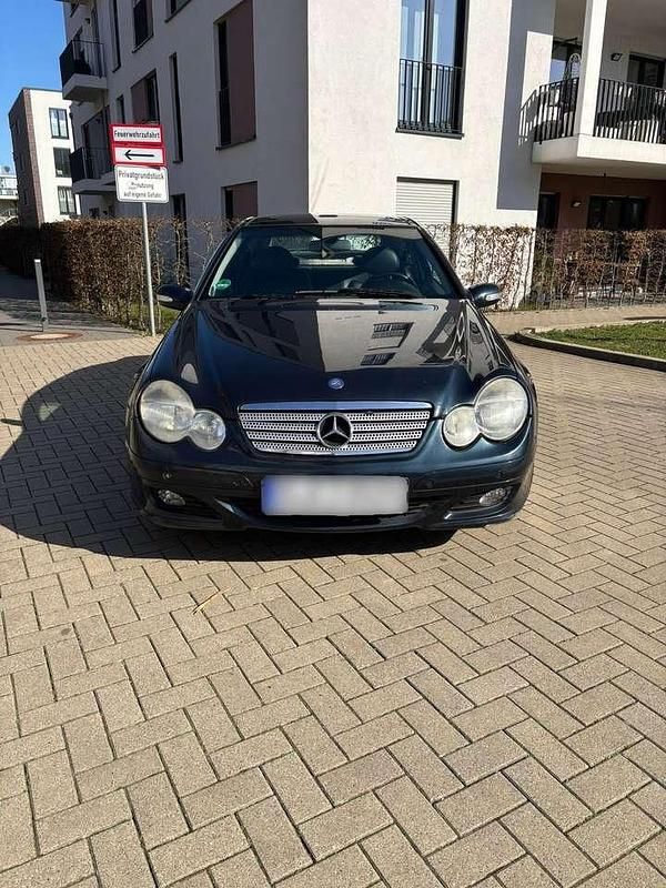 Gebraucht Mercedes CL180 194 PS (142 kW) 2004 Blau Coupé
