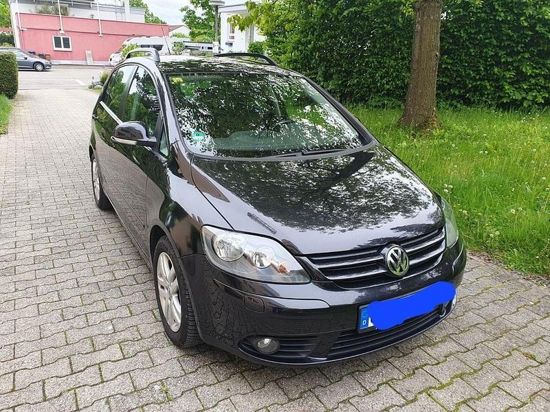 Gebraucht VW Golf Plus Cross United 105 PS (77 kW) 2008 Grau Van / Kleinbus