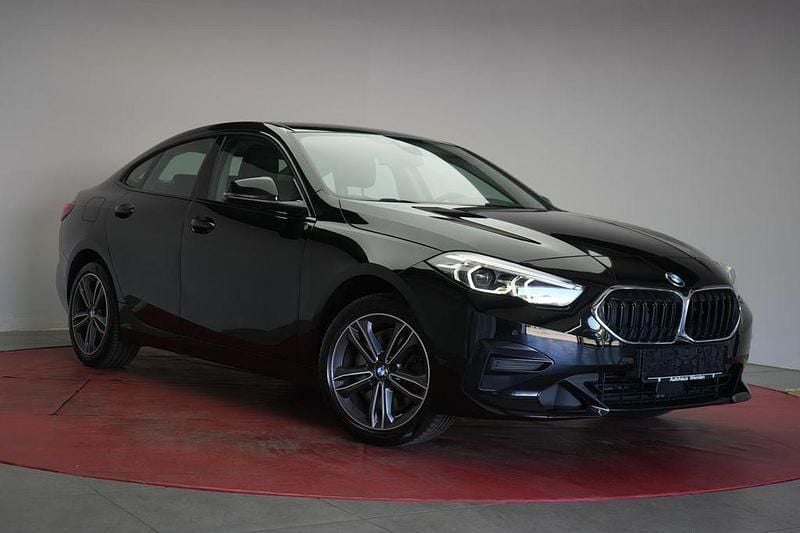 Schwarz Gebraucht 2022 BMW 220 Sport Line Coupé | 26.490 € (Guter Preis) - Bild 1/4