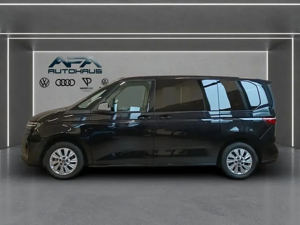 Gebraucht VW Multivan Life 150 PS (110 kW) 2025 Schwarz Van / Kleinbus