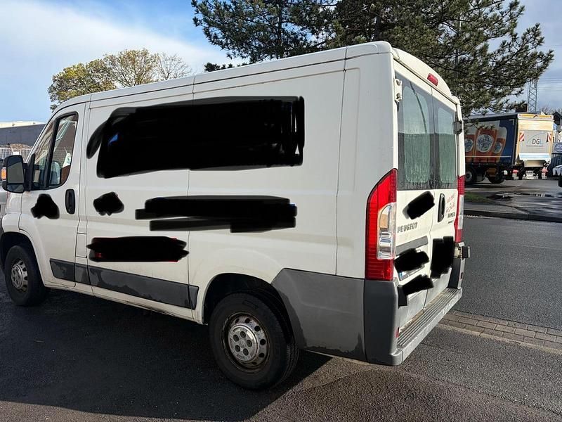 Gebraucht Peugeot Boxer 110 PS (80 kW) 2013 Weiß Van