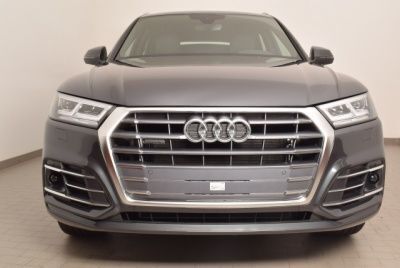 Gebraucht Audi Q5 Design 163 PS (119 kW) 2019 Grau metallic SUV