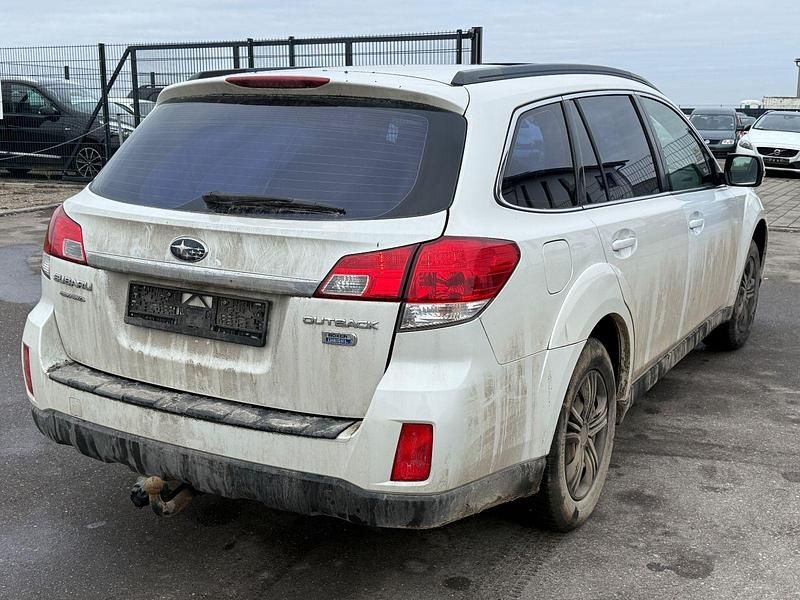 Gebraucht Subaru Legacy Active 150 PS (110 kW) 2012 Weiß Kombi