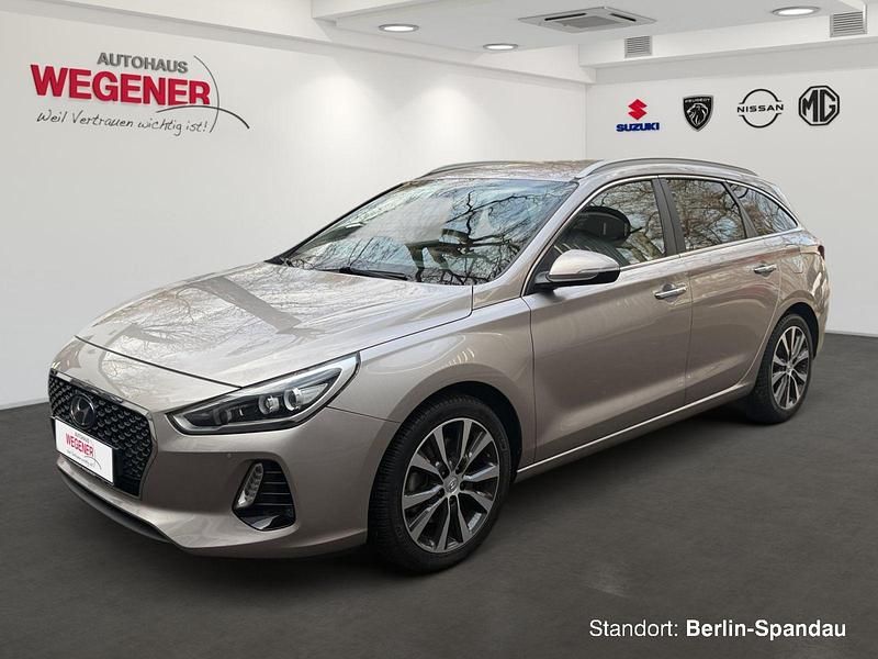 Gebraucht Hyundai i30 140 PS (102 kW) 2018 Silber Kombi