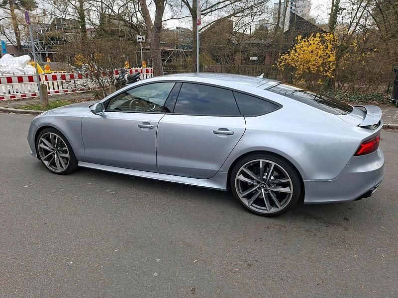 Gebraucht Audi RS7 Performance 605 PS (444 kW) 2016 Silber Kleinwagen