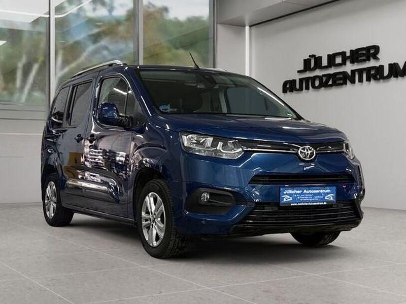 Blau Gebraucht 2020 Toyota Proace City Van | 17.990 € (Fairer Preis) - Bild 1/4