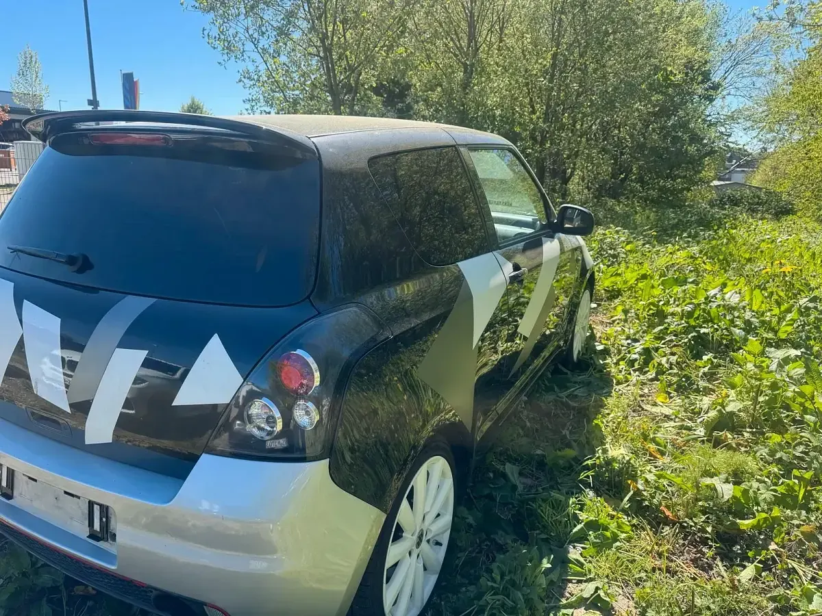 Gebraucht Suzuki Swift 125 PS (91 kW) 2007 Schwarz Kleinwagen