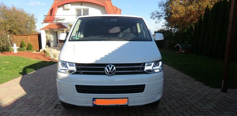 Gebraucht VW Multivan 180 PS (132 kW) 2010 Weiß Van / Kleinbus
