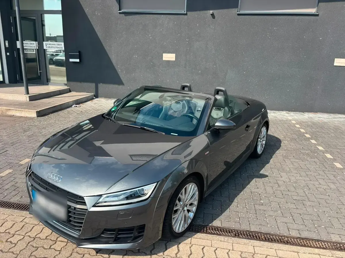 Gebraucht Audi TT Roadster Comfort 230 PS (169 kW) 2018 Grau Cabrio