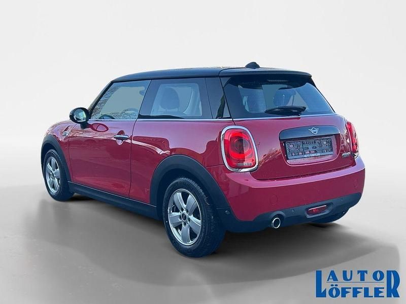 Gebraucht Mini Cooper 136 PS (100 kW) 2018 Rot Kleinwagen