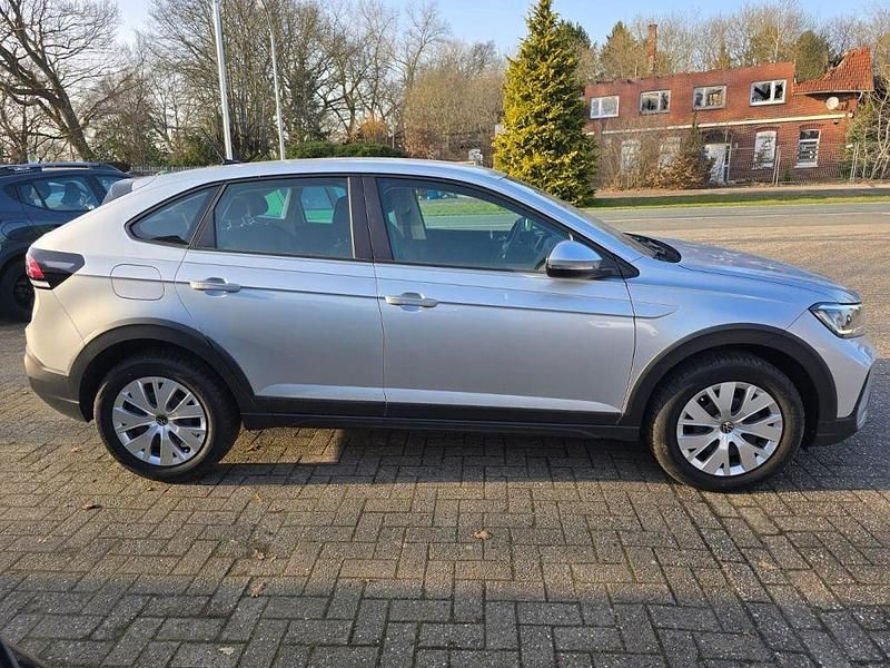 Gebraucht VW Taigo 95 PS (69 kW) 2024 Silber SUV
