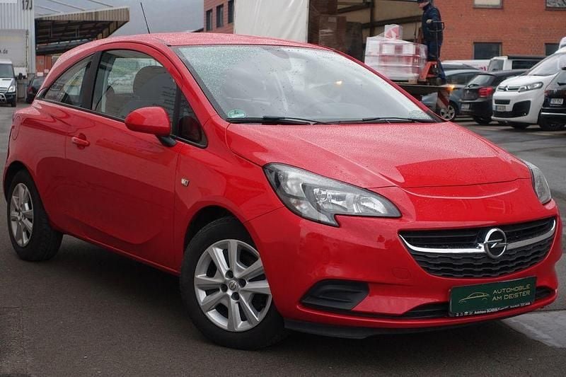Gebraucht Opel Corsa Edition 90 PS (66 kW) 2016 Rot Kleinwagen