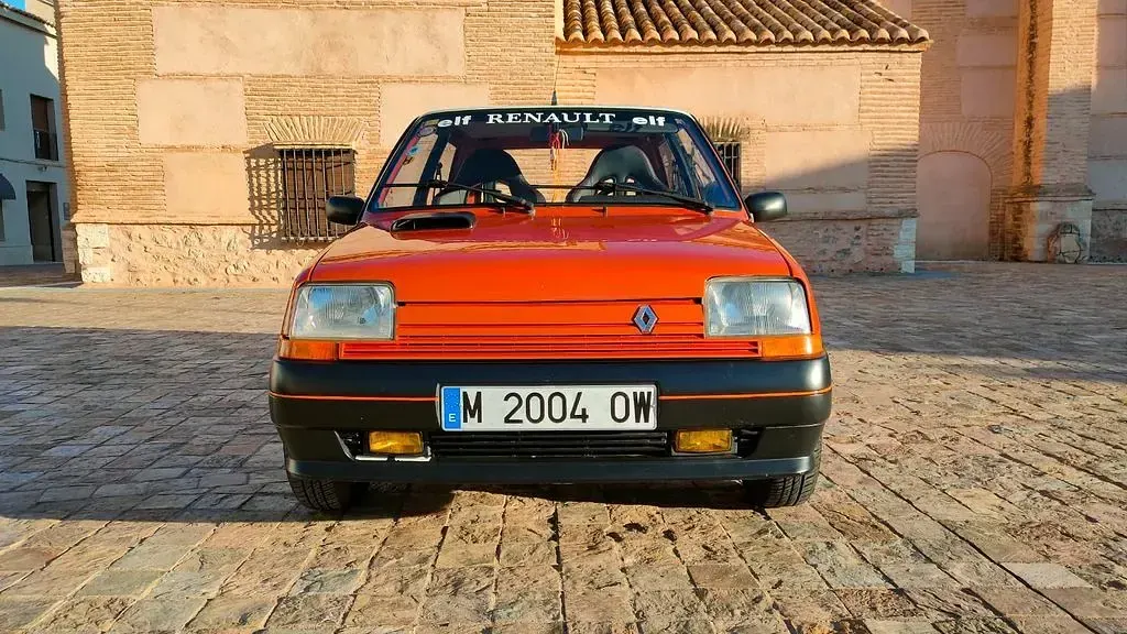 Gebraucht Renault R5 72 PS (52 kW) 1993 Orange