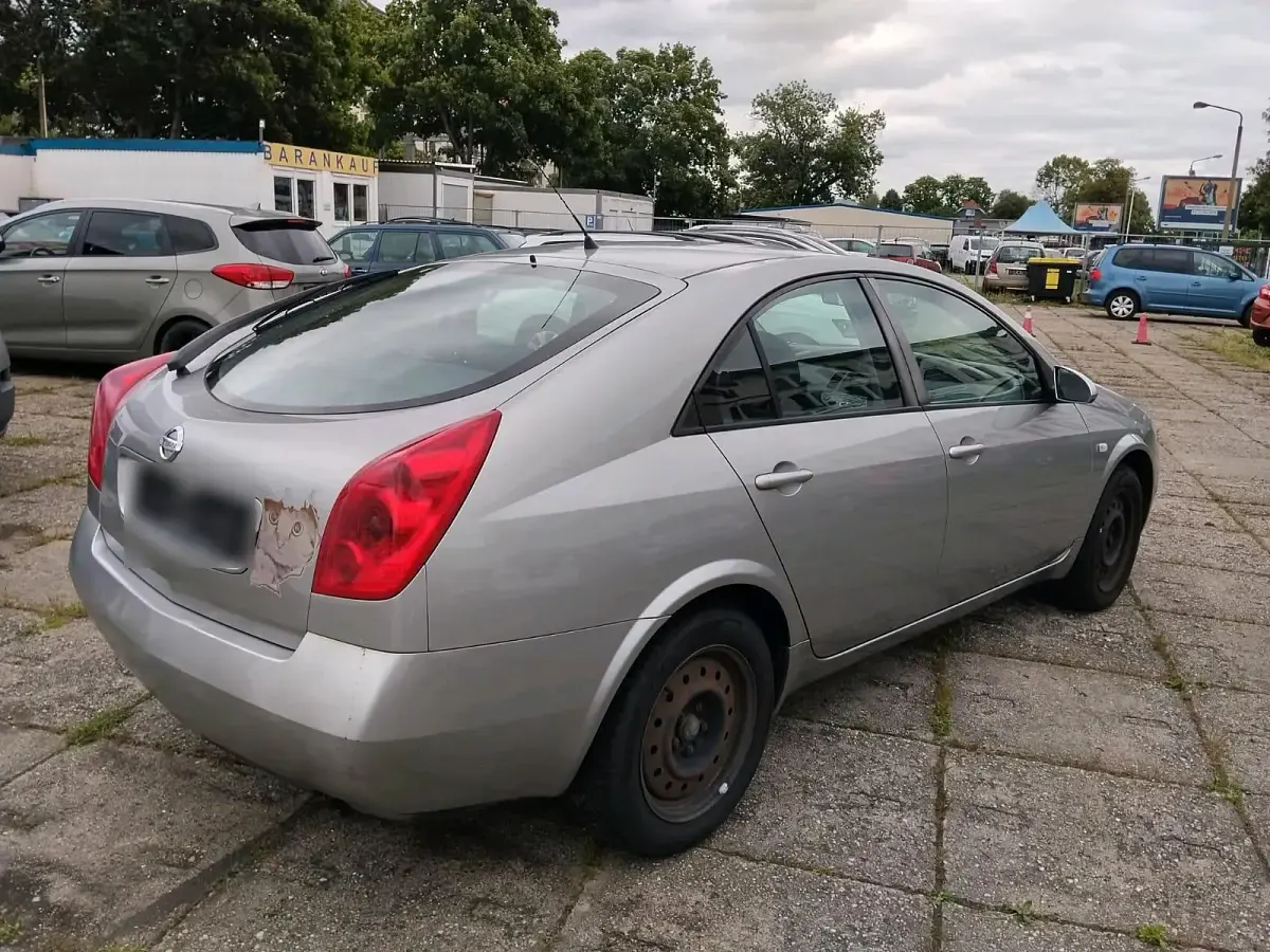 Gebraucht Nissan Primera 115 PS (84 kW) 2004 Silber Limousine