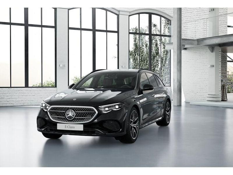 Gebraucht Mercedes E450 Avantgarde 367 PS (269 kW) 2025 Andere