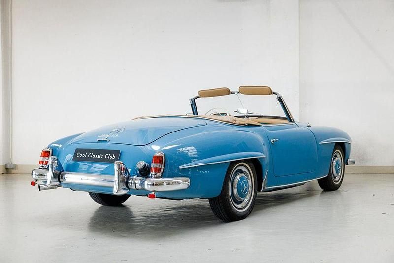 Gebraucht Mercedes 190 105 PS (77 kW) 1961 Blau Limousine