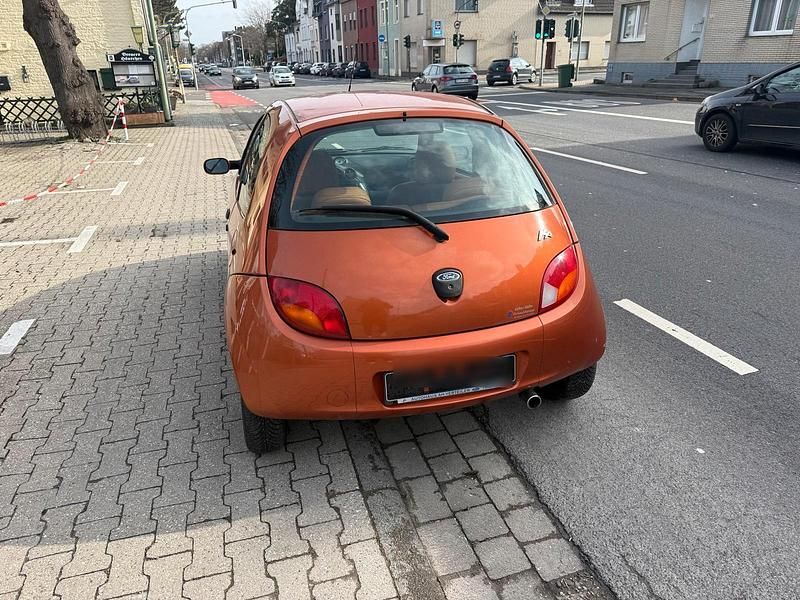 Gebraucht Ford Ka 60 PS (44 kW) 2004 Orange Kleinwagen