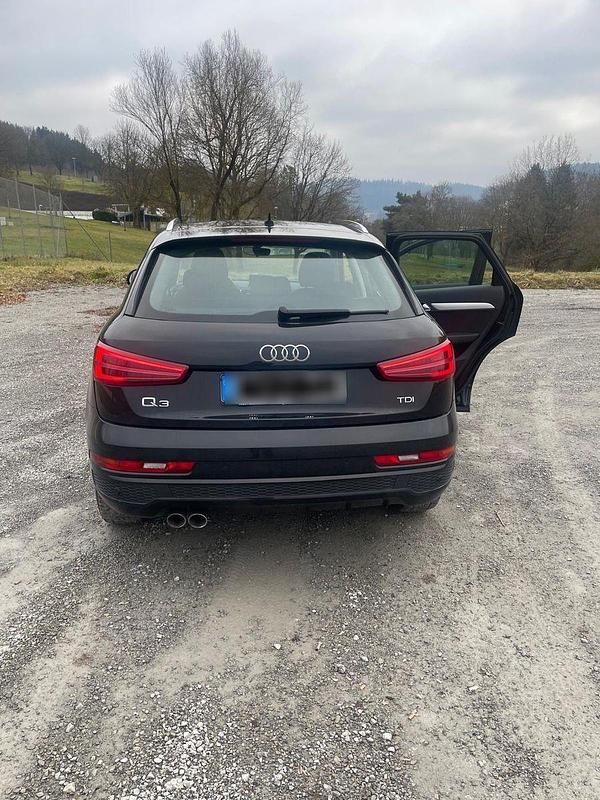 Gebraucht Audi Q3 Design 204 PS (150 kW) 2016 Schwarz SUV